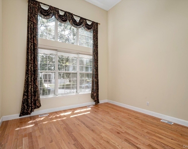 23 Honeysuckle Court - Photo Thumbnail 4