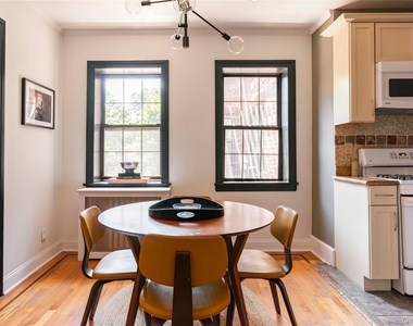 23 Old Mamaroneck Road - Photo Thumbnail 2