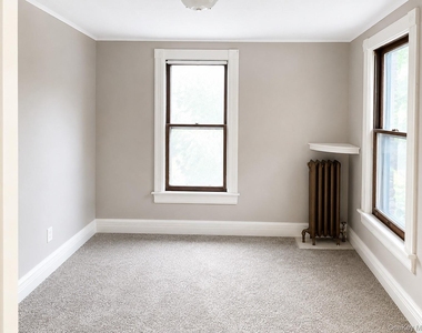 115 Vineyard Avenue - Photo Thumbnail 6
