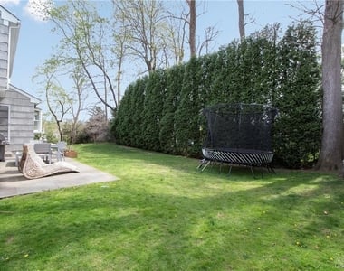 4 Dalphin Drive - Photo Thumbnail 23