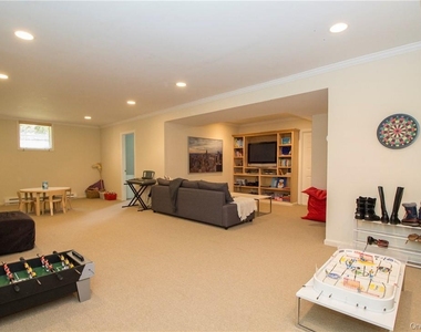 4 Dalphin Drive - Photo Thumbnail 21