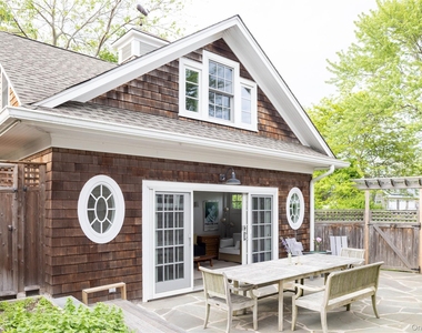 2395 Jackson Street - Photo Thumbnail 12