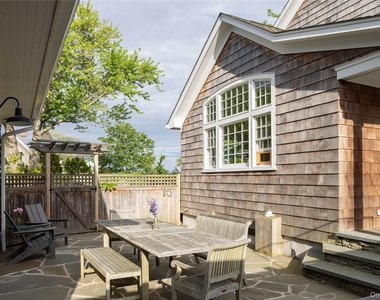 2395 Jackson Street - Photo Thumbnail 15