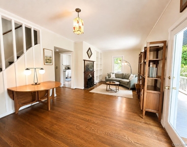 207 Prospect Avenue - Photo Thumbnail 2