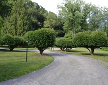 205 Waccabuc Road - Photo Thumbnail 9