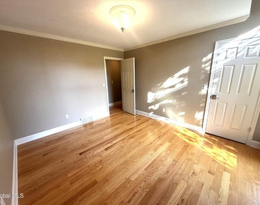 53 Huntleigh Drive - Photo Thumbnail 21
