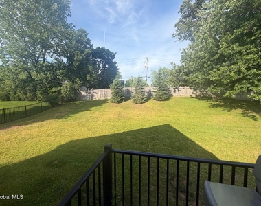 53 Huntleigh Drive - Photo Thumbnail 28