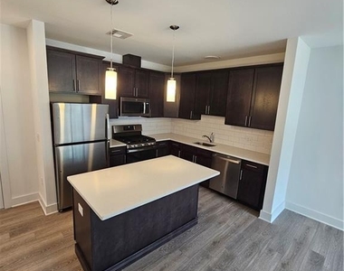 1025 Raritan Road - Photo Thumbnail 9