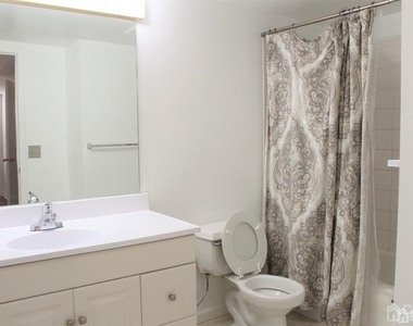 306 Plymouth Road - Photo Thumbnail 13