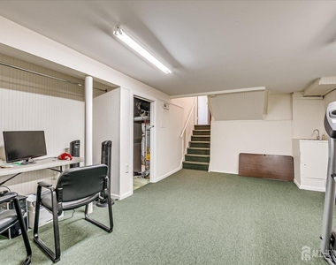 79 Beechwood Avenue - Photo Thumbnail 29