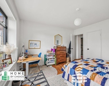 100 Remsen Street - Photo Thumbnail 7