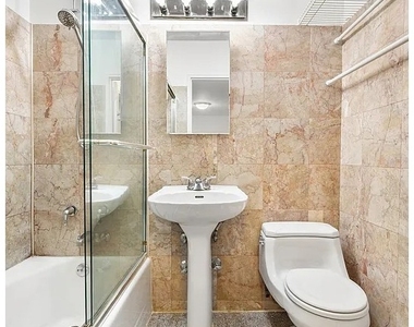 215 E 80th Street - Photo Thumbnail 8