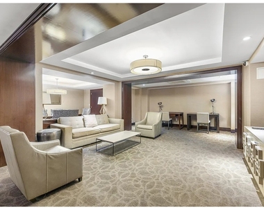 215 E 80th Street - Photo Thumbnail 6