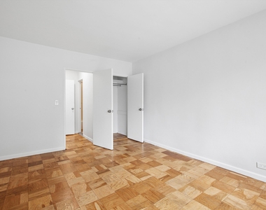 159 W 53rd Street - Photo Thumbnail 15