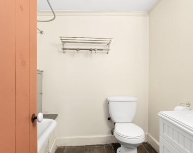 508 Canal Street - Photo Thumbnail 7