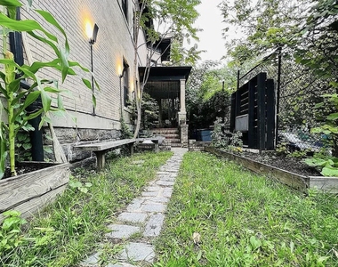 28 Stuyvesant Avenue - Photo Thumbnail 5