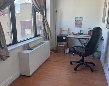 80 Elizabeth Street - Photo Thumbnail 3