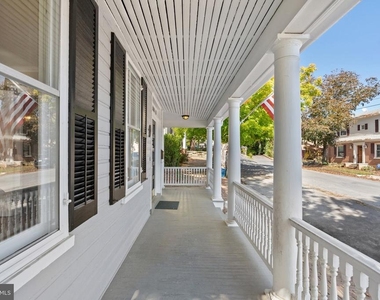 209 N Washington Street - Photo Thumbnail 122