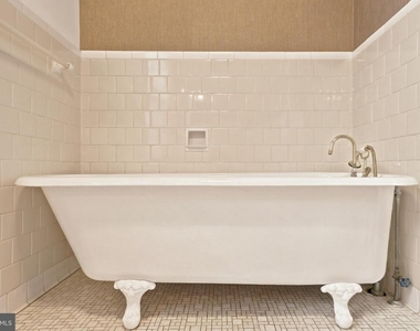209 N Washington Street - Photo Thumbnail 46
