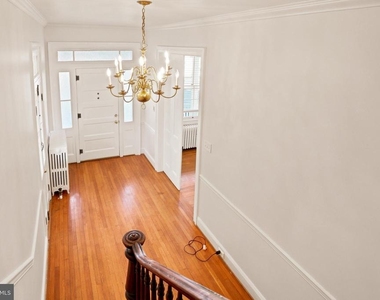 209 N Washington Street - Photo Thumbnail 118