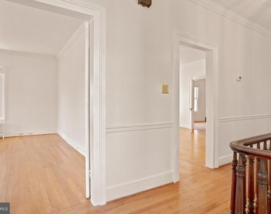 209 N Washington Street - Photo Thumbnail 111