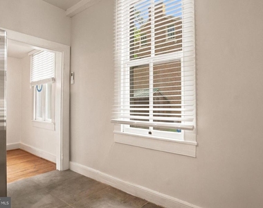 209 N Washington Street - Photo Thumbnail 63