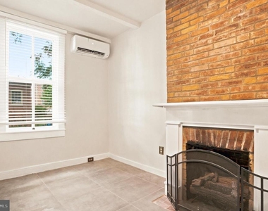 209 N Washington Street - Photo Thumbnail 54