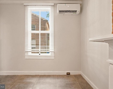 209 N Washington Street - Photo Thumbnail 55