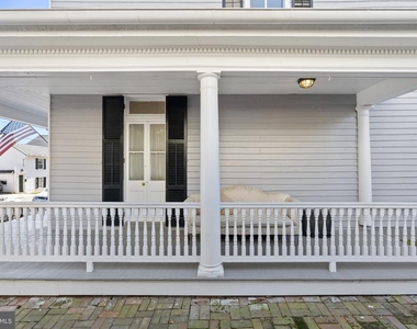 209 N Washington Street - Photo Thumbnail 126