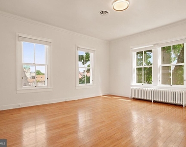 209 N Washington Street - Photo Thumbnail 98