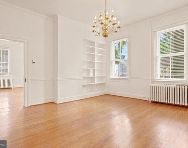 209 N Washington Street - Photo Thumbnail 27