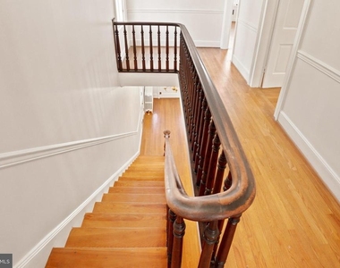 209 N Washington Street - Photo Thumbnail 117