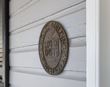 209 N Washington Street - Photo Thumbnail 3