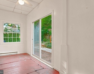 209 N Washington Street - Photo Thumbnail 67