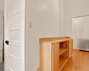 209 N Washington Street - Photo Thumbnail 47