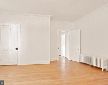 209 N Washington Street - Photo Thumbnail 108