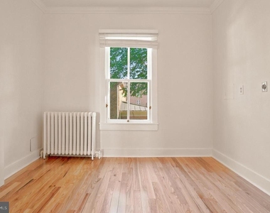 209 N Washington Street - Photo Thumbnail 77