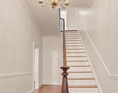 209 N Washington Street - Photo Thumbnail 7