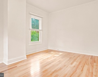 209 N Washington Street - Photo Thumbnail 79