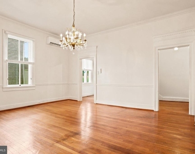 209 N Washington Street - Photo Thumbnail 35