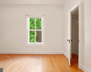 209 N Washington Street - Photo Thumbnail 89