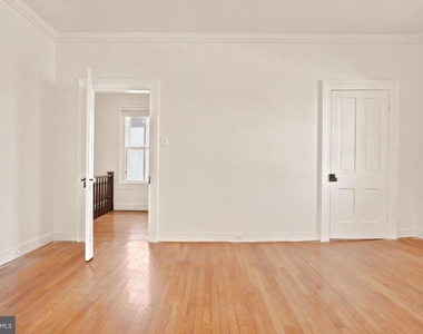 209 N Washington Street - Photo Thumbnail 99