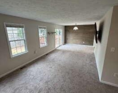 313 3rd Street - Photo Thumbnail 28
