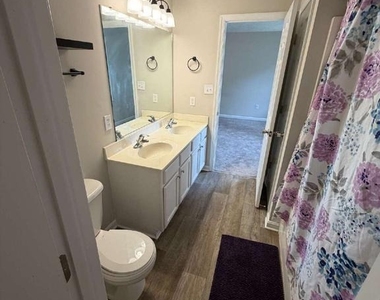 313 3rd Street - Photo Thumbnail 11