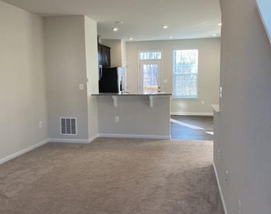 531 View Point Way - Photo Thumbnail 26