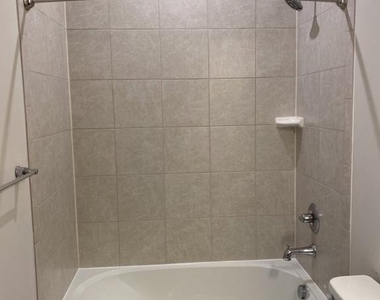 531 View Point Way - Photo Thumbnail 14