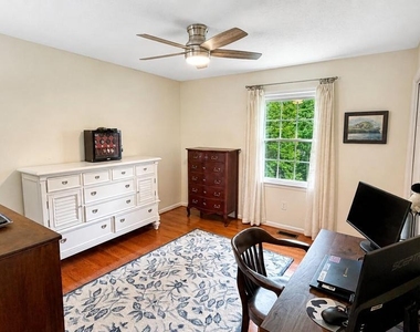 42 Greenridge - Photo Thumbnail 15