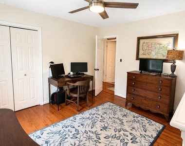 42 Greenridge - Photo Thumbnail 16