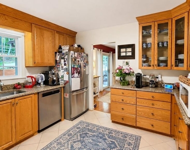 42 Greenridge - Photo Thumbnail 5