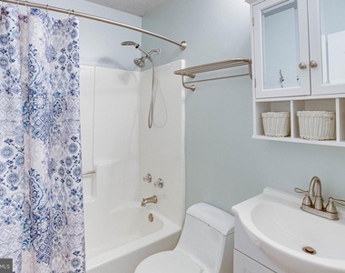 209 Raintree Boulevard - Photo Thumbnail 25